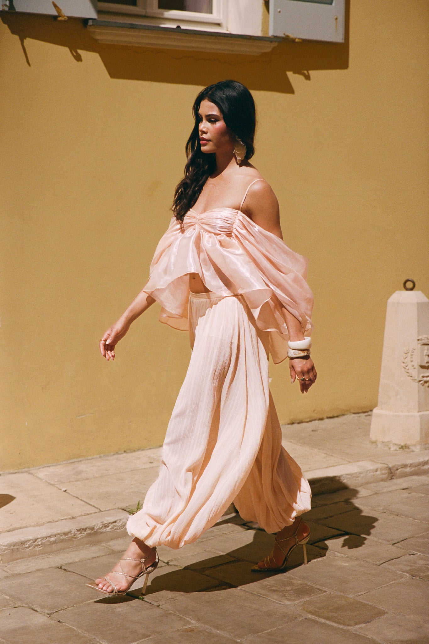 Ruffled organza open back top - Apricot