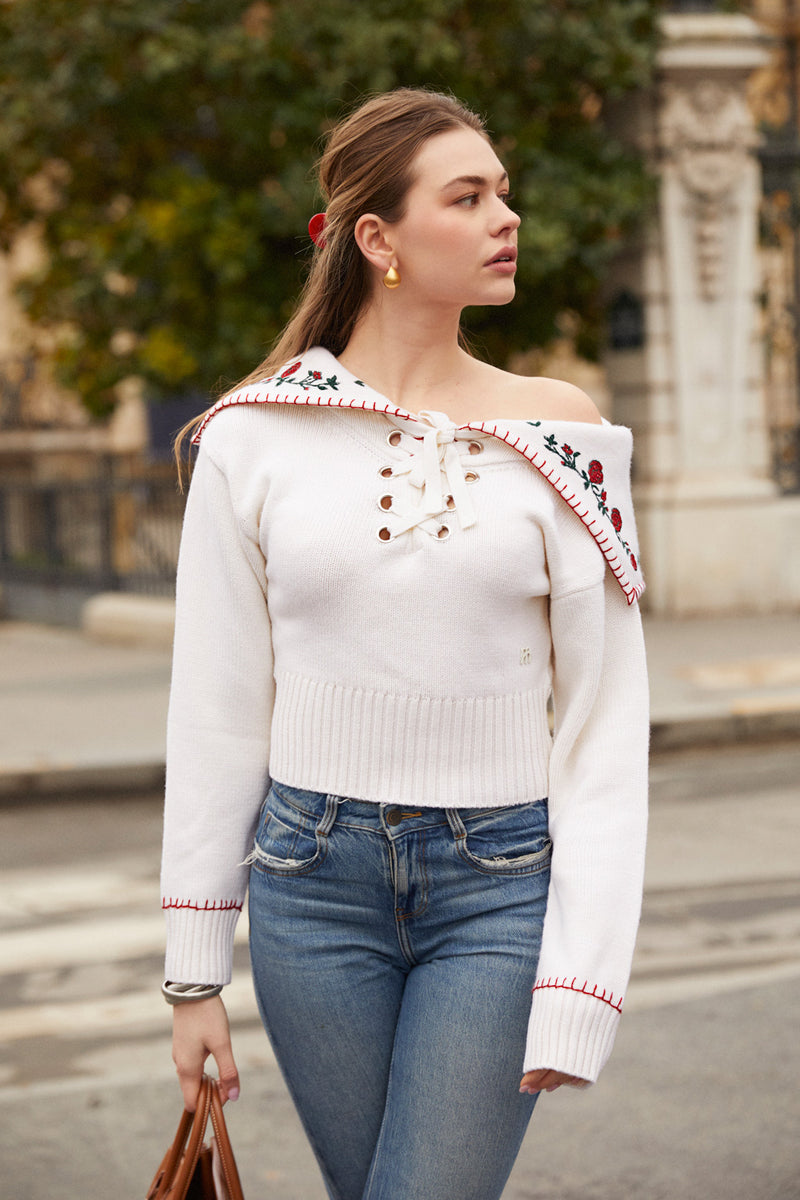 Pure cashmere sweater with embroidered collar - beige
