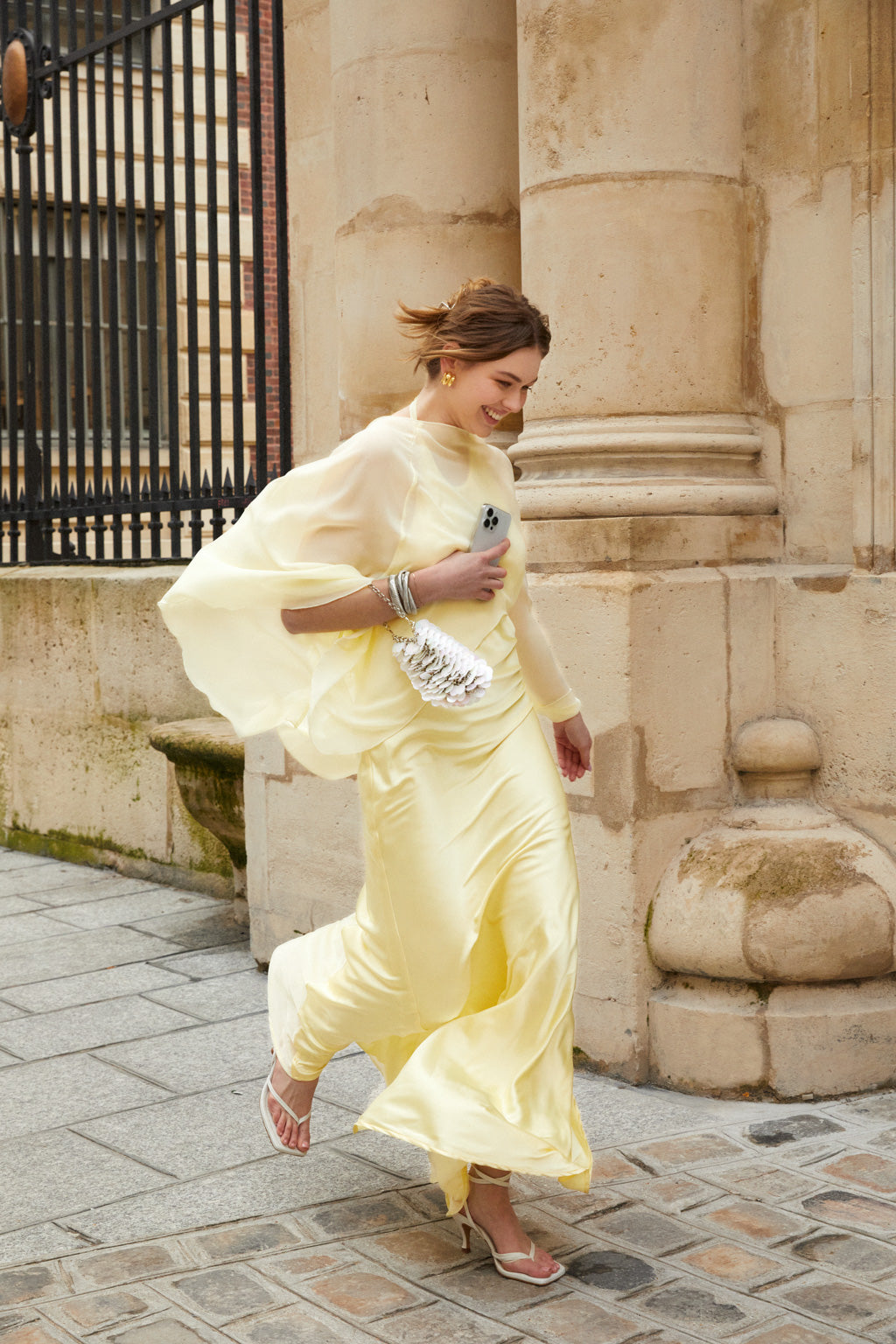 Robe Jaune Satin Etole Mariage 