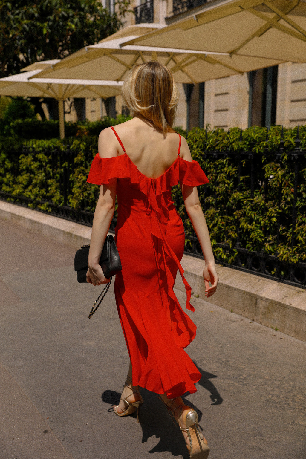 Robe Midi en Chiffon à Volants Asymétriques Rouge